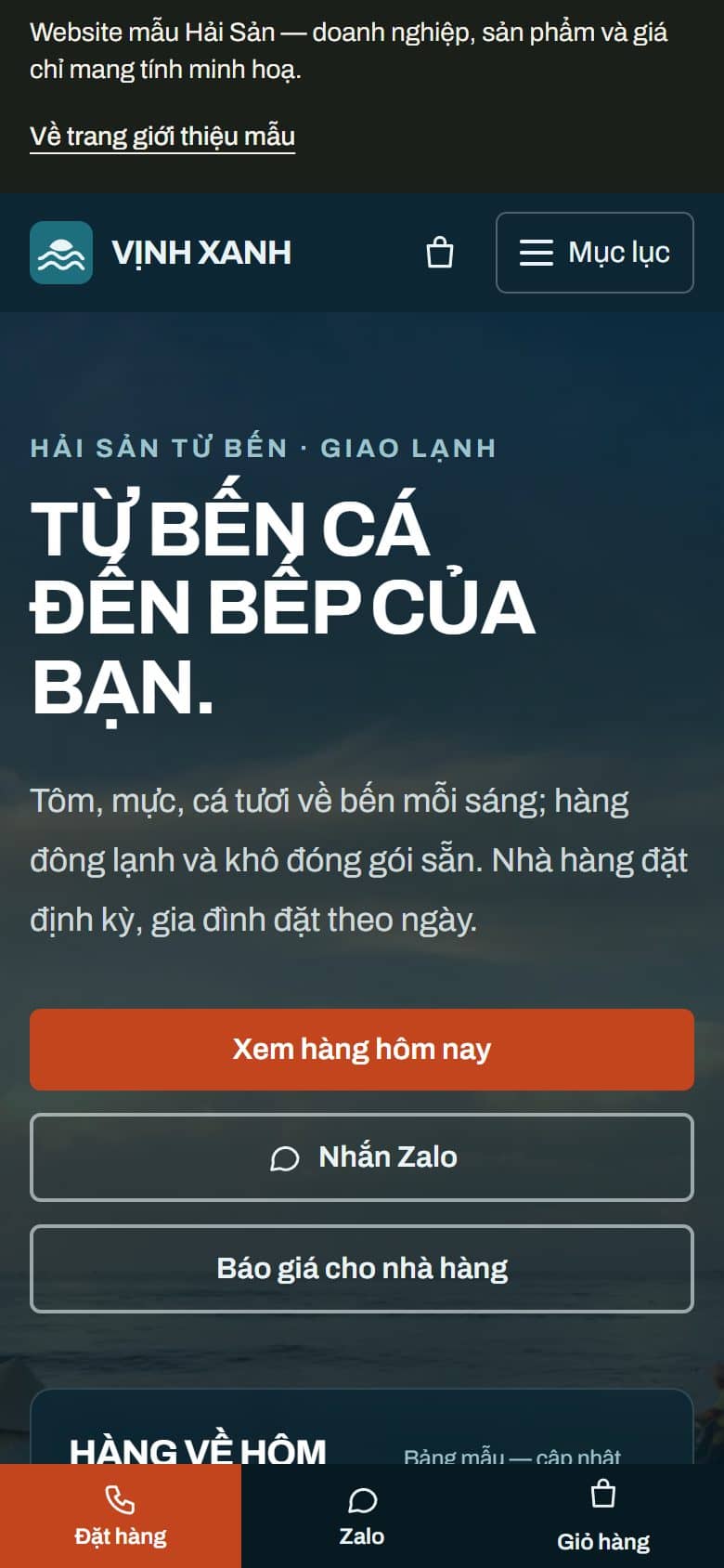 Ảnh chụp mẫu Hải Sản trên điện thoại: tiêu đề chữ hoa, nút xem hàng hôm nay và thanh gọi đặt hàng cố định